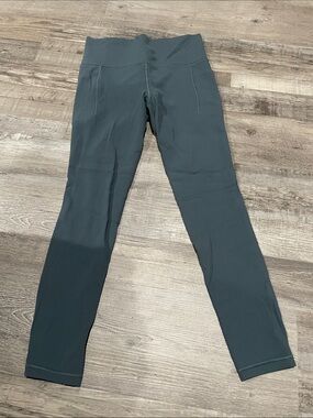 Athleta Salutation Stash leggings with pockets